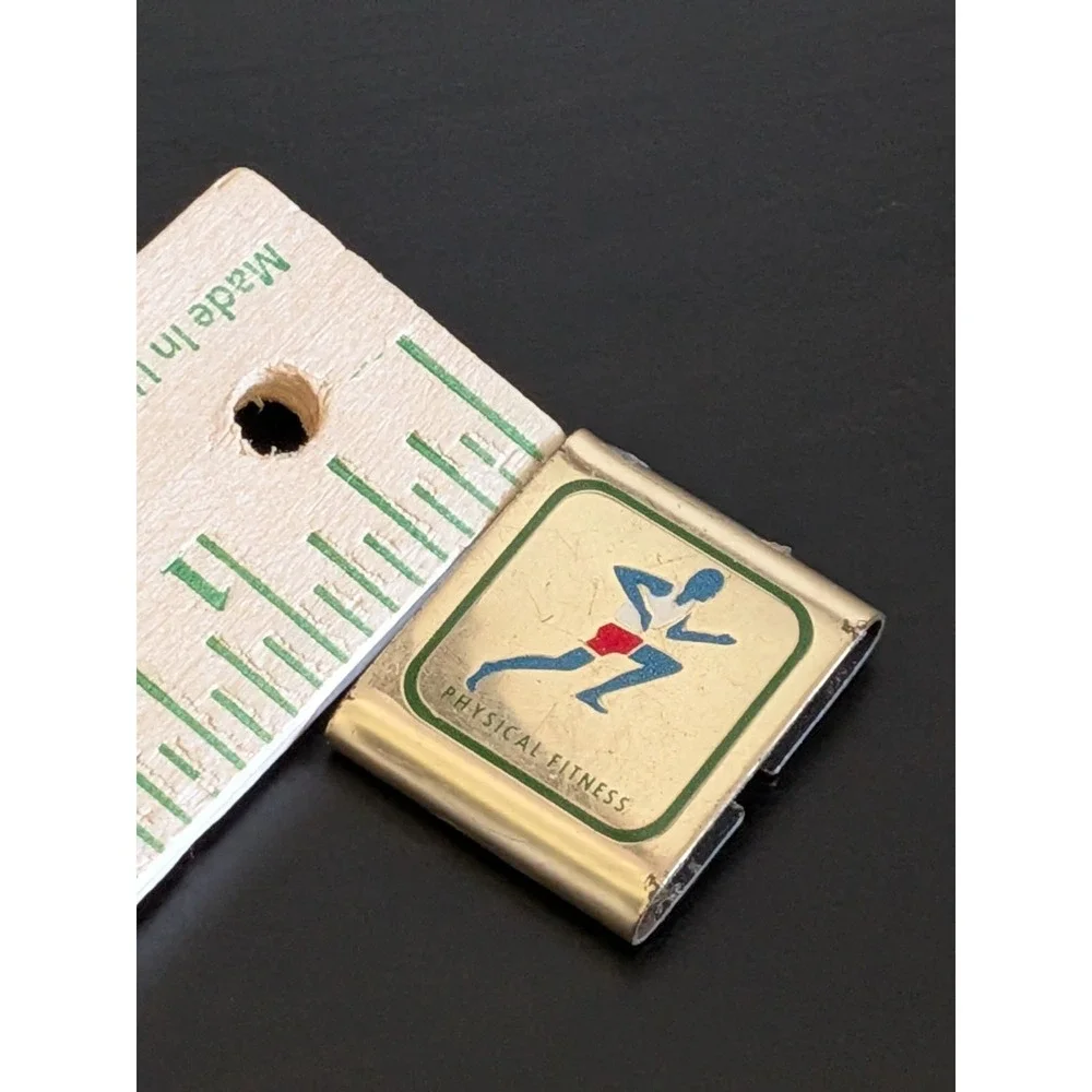 Vintage Boy Scout Belt Loop Physical Fitness‎ Award Metal Medal